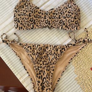 Hollister bikini set